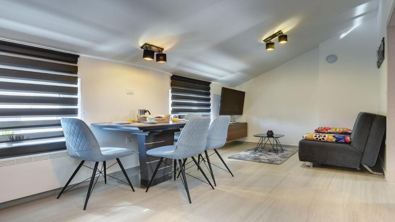 Exclusive Pula City Apartments Kültér fotó