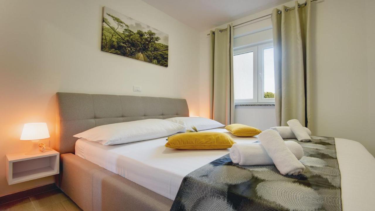 Exclusive Pula City Apartments Kültér fotó